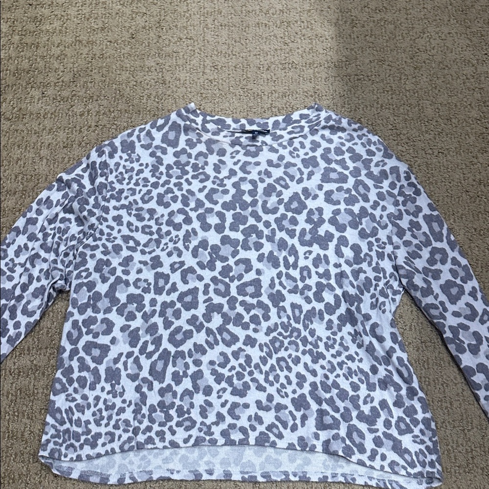 Gray Leopard Print Long Sleeve Top